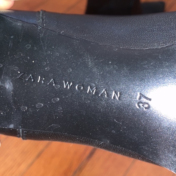 Pointed Toe Booties - Picture 5 of 5